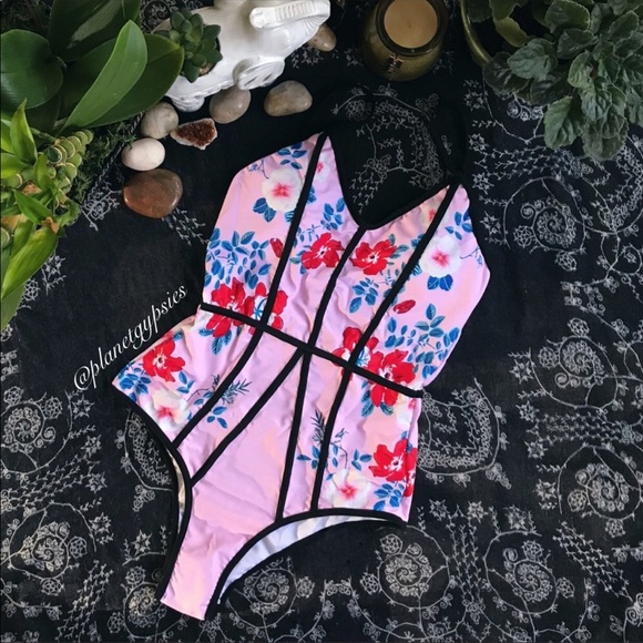 ALMOST GONE! VINTAGE PADDED FLORAL ONE-PIECE SWIM - Picture 2 of 7